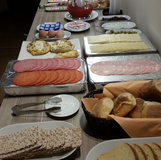 تختخواب و صبحانه La Maison Des Reves