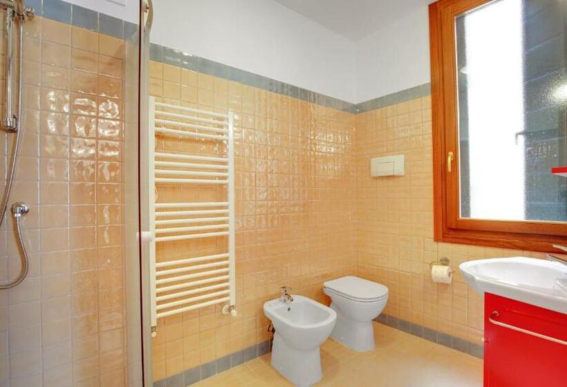 تختخواب و صبحانه Locanda Delle Acque