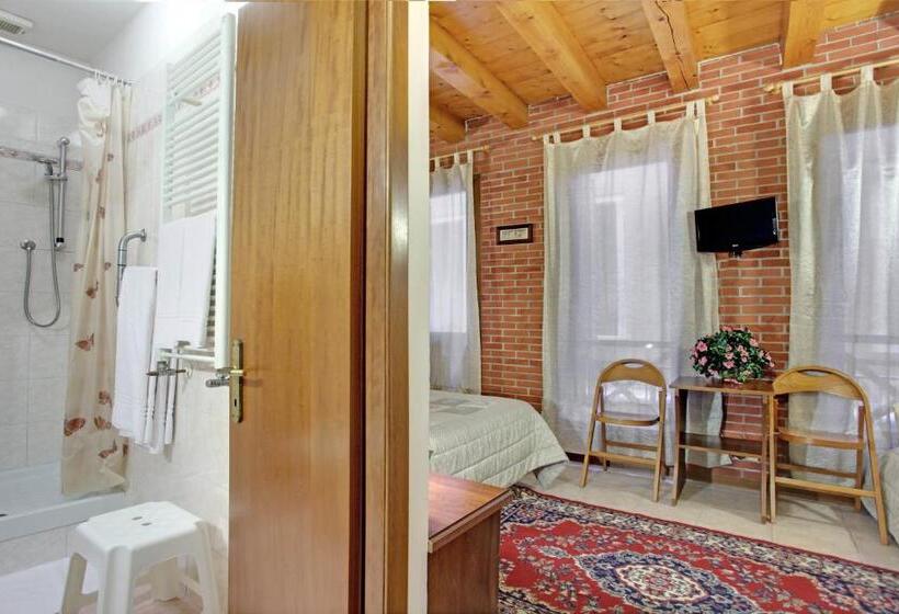 تختخواب و صبحانه Locanda Delle Acque