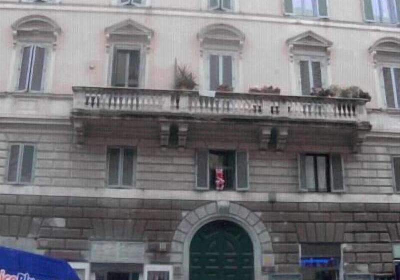 تختخواب و صبحانه Moshi Moshi