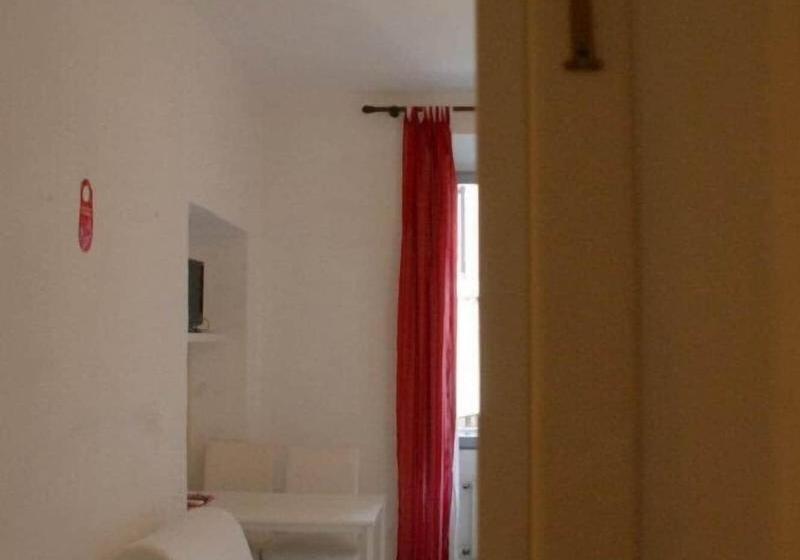 تختخواب و صبحانه Moshi Moshi