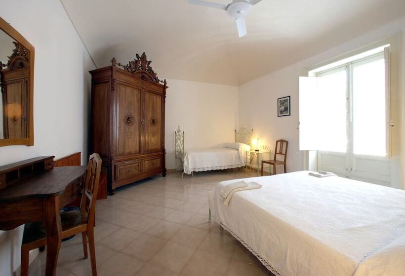 تختخواب و صبحانه Novecento