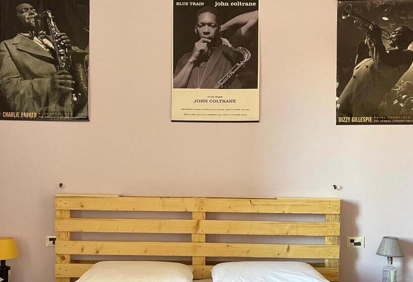 تختخواب و صبحانه Santo Spirito