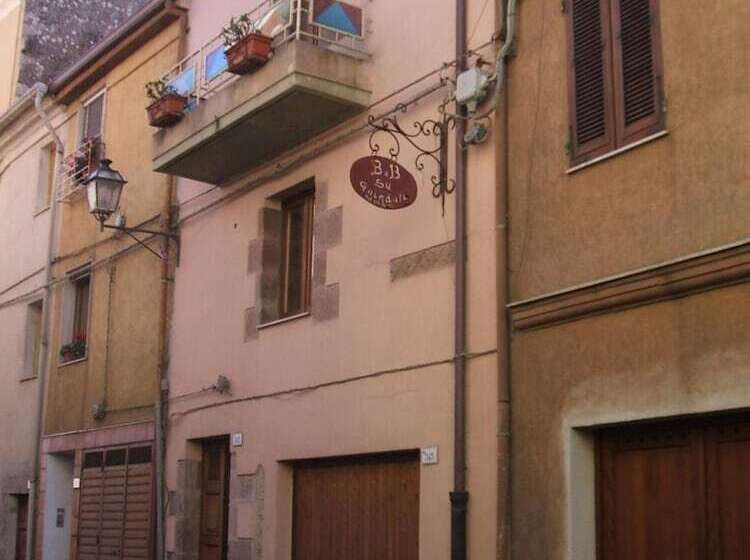 Bed and Breakfast Su Ghindalu Guesthouse