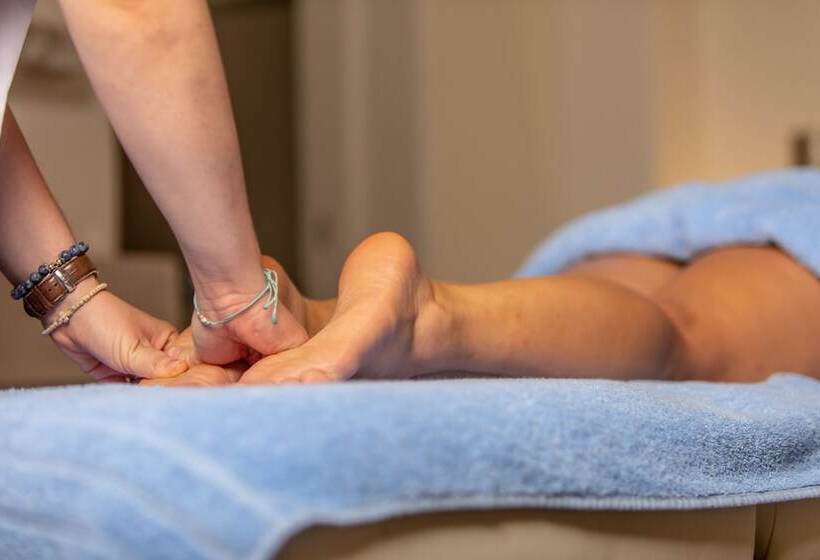 Cycladic Islands Hotel & Spa