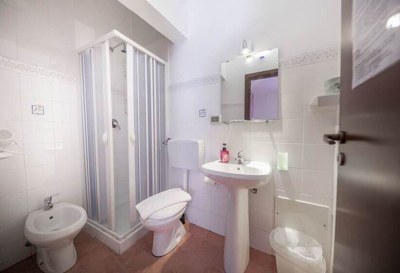 住宿加早餐  Dolce Vita Rooms And Apartments