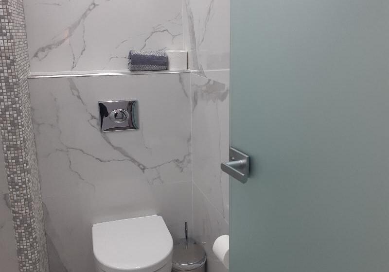 Emmanouela Studios & Villas