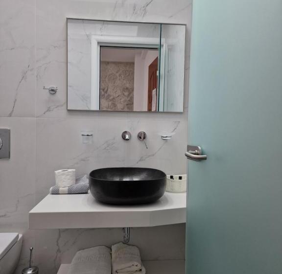 Emmanouela Studios & Villas