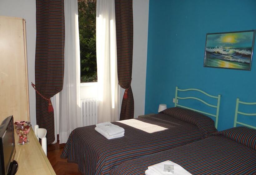 مسافرخانه Amendola Fiera