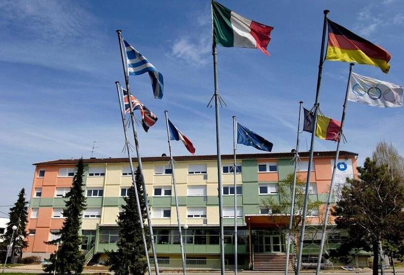 مسافرخانه Ethic Etapes Dijon Accueil 24h24 Et Parking Gratuit