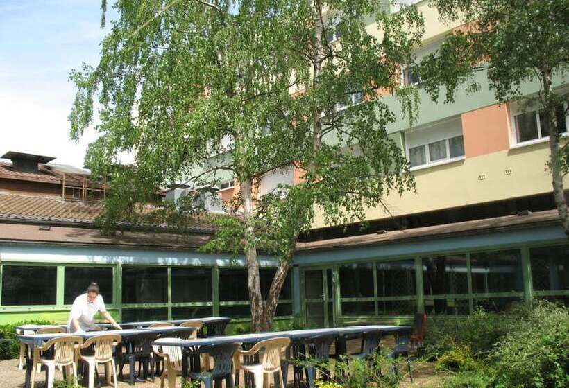 مسافرخانه Ethic Etapes Dijon Accueil 24h24 Et Parking Gratuit