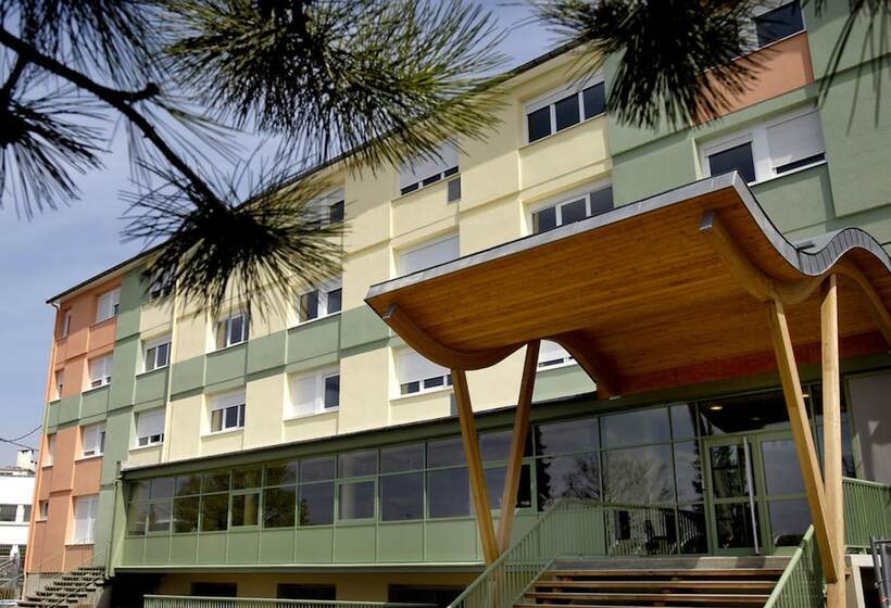 مسافرخانه Ethic Etapes Dijon Accueil 24h24 Et Parking Gratuit