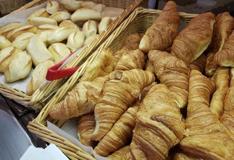 مسافرخانه Ethic Etapes Dijon Accueil 24h24 Et Parking Gratuit