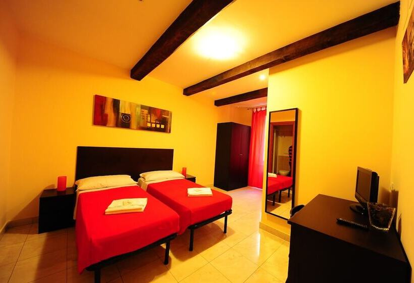 مسافرخانه Mosaic