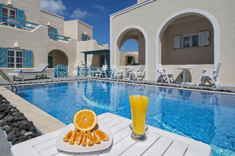 Отель Alizea Villas & Suites