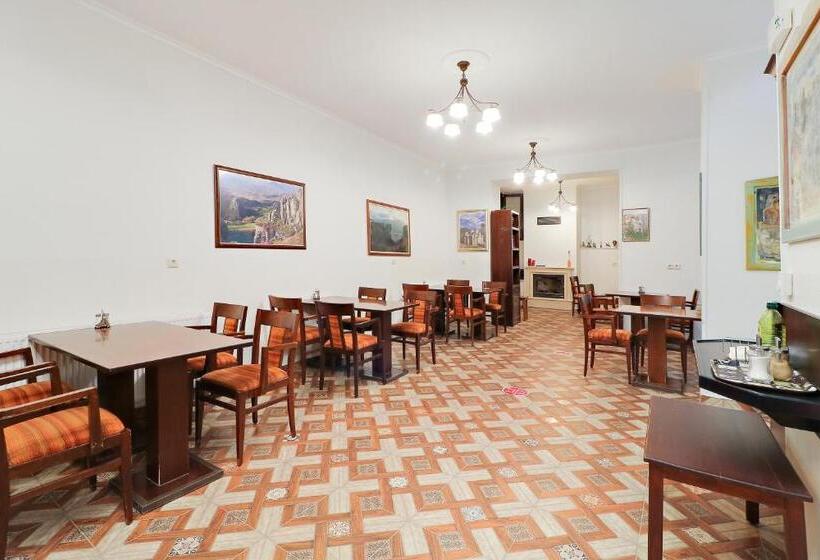 בית מלון כפרי Alsos House