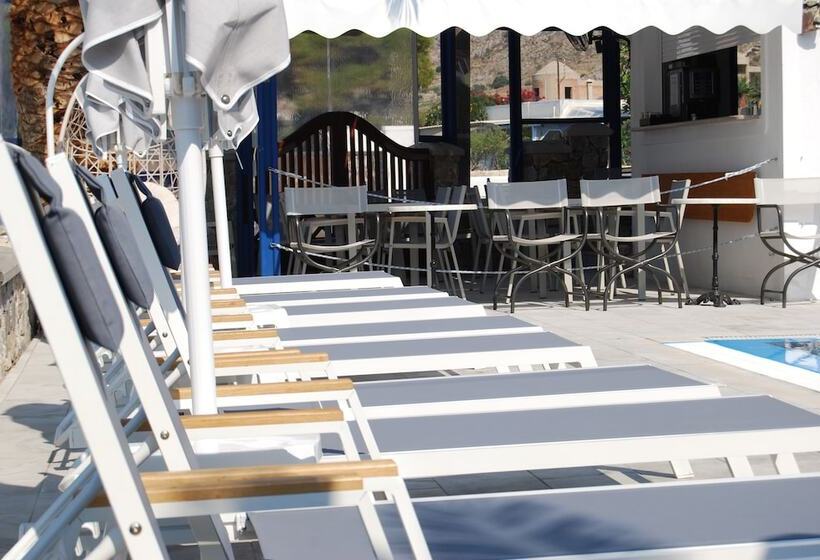 בית מלון כפרי Aretousa Villas