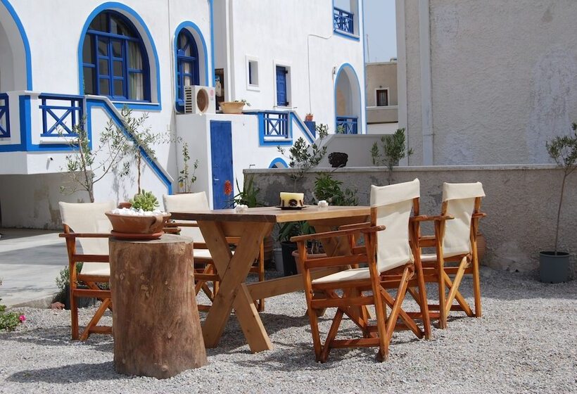 בית מלון כפרי Aretousa Villas