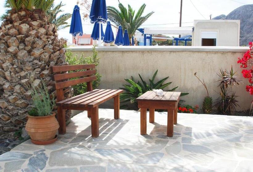 בית מלון כפרי Aretousa Villas