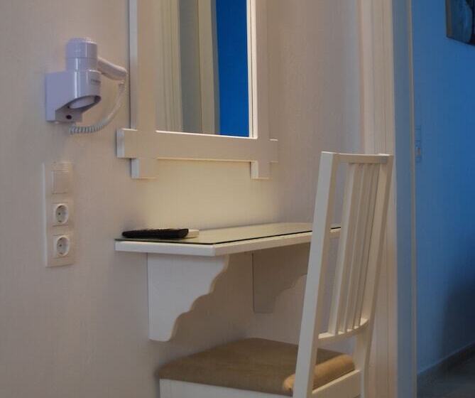 בית מלון כפרי Aretousa Villas