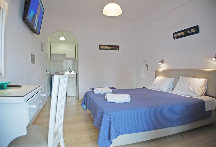 בית מלון כפרי Aretousa Villas