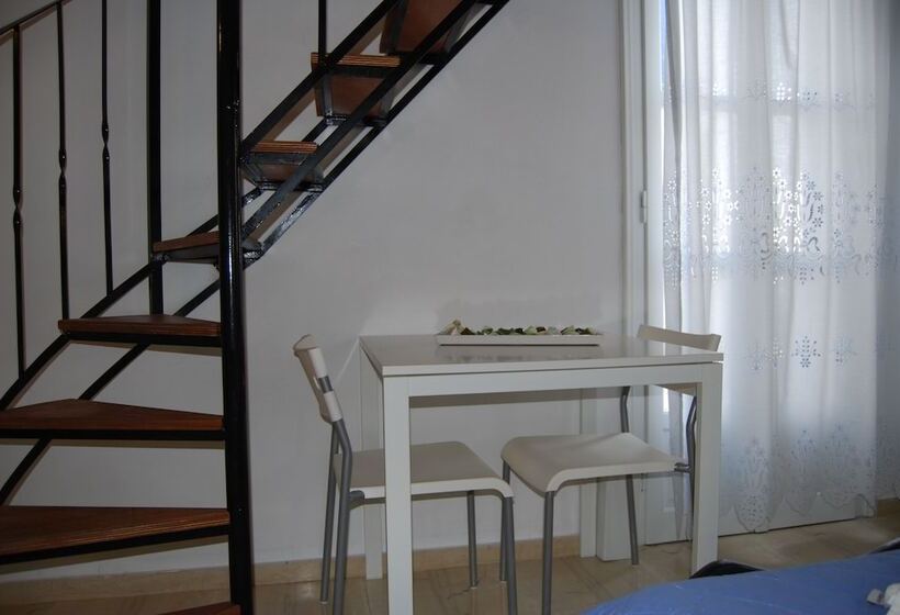 בית מלון כפרי Aretousa Villas