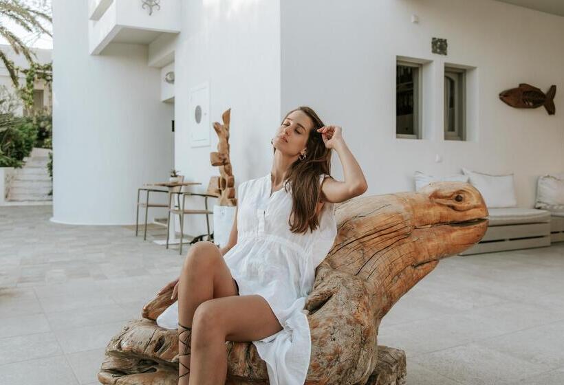 ホテル Aris Boutique