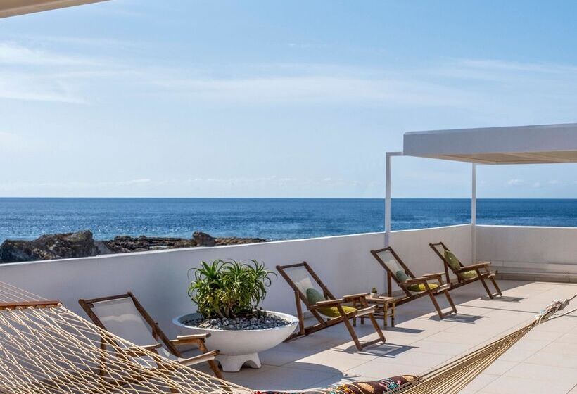 ホテル Aris Boutique