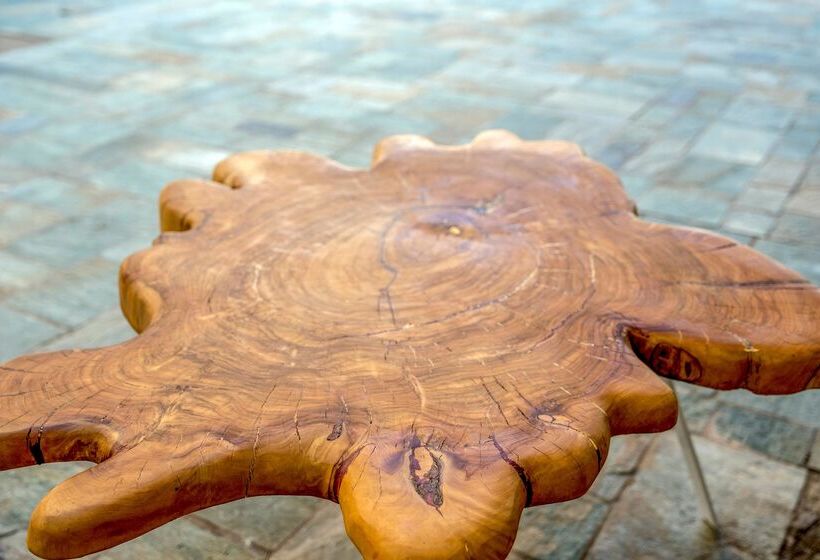 ホテル Aris Boutique