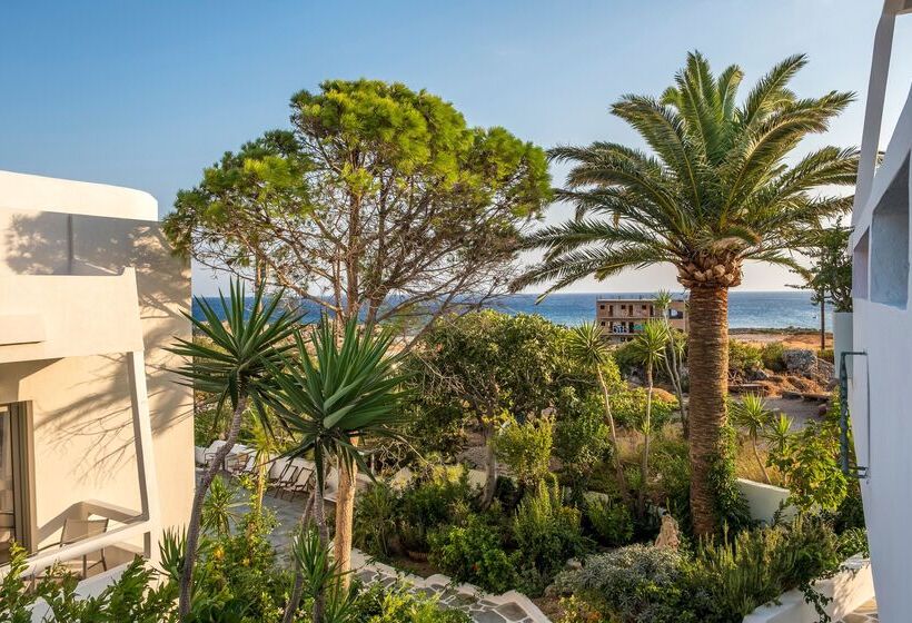 ホテル Aris Boutique