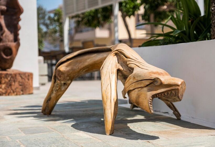 ホテル Aris Boutique