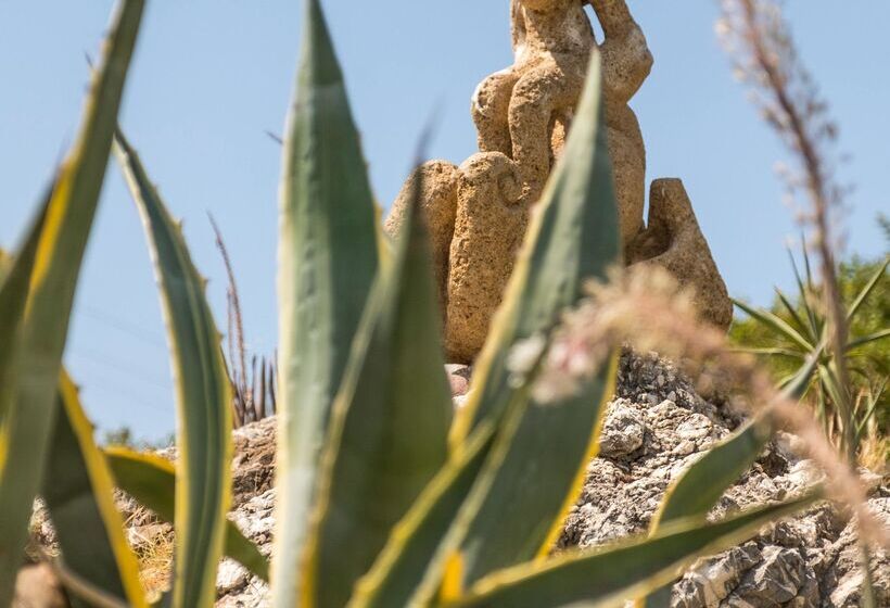 ホテル Aris Boutique