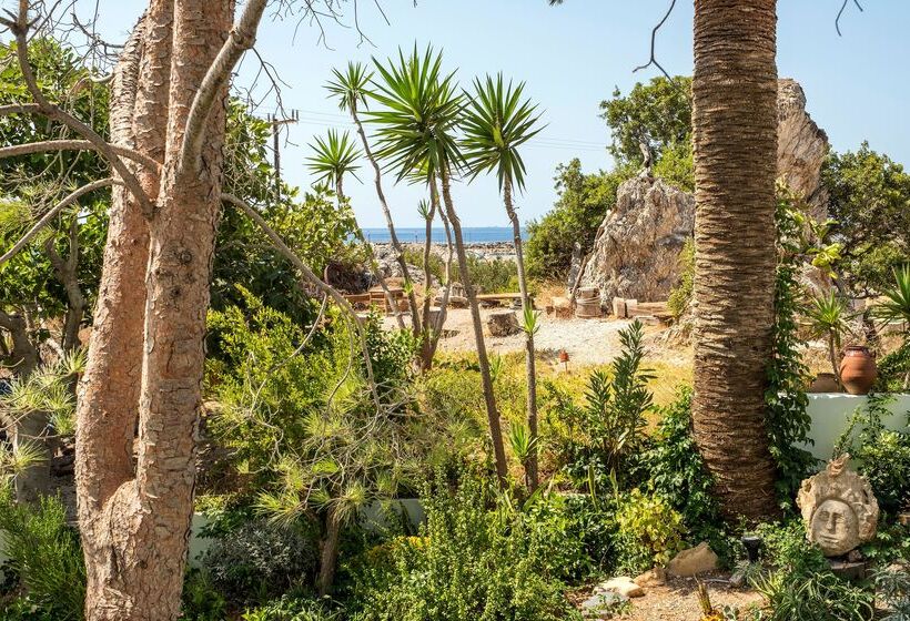 ホテル Aris Boutique