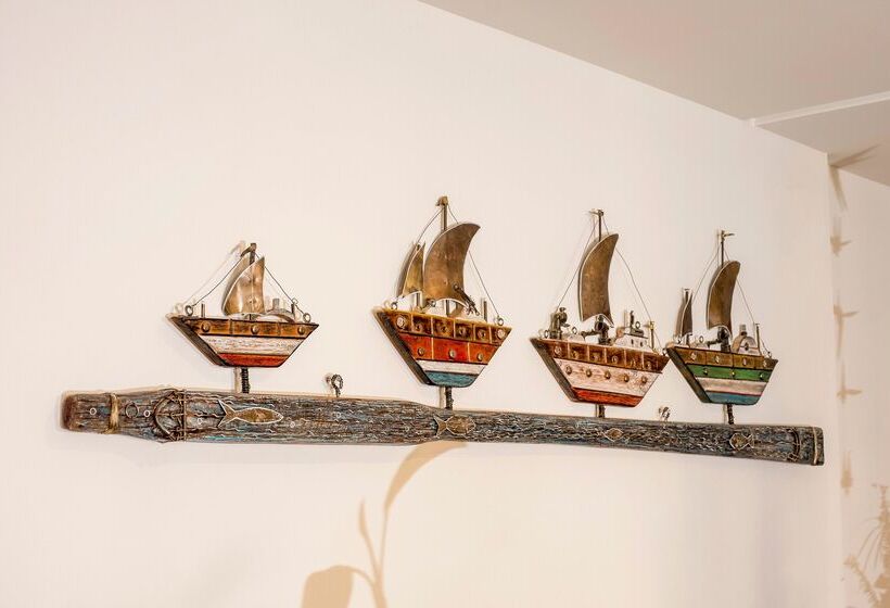 ホテル Aris Boutique