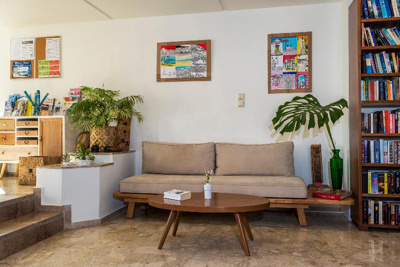 ホテル Aris Boutique