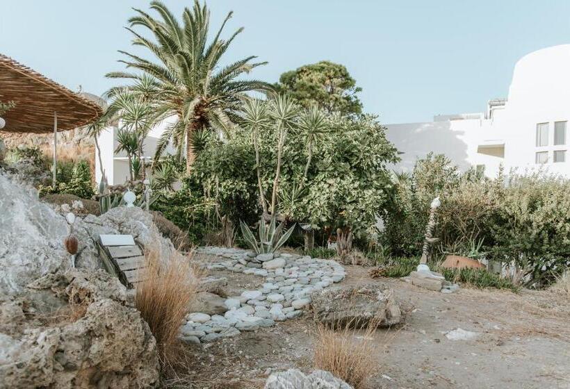 ホテル Aris Boutique