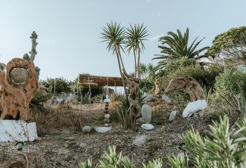 ホテル Aris Boutique