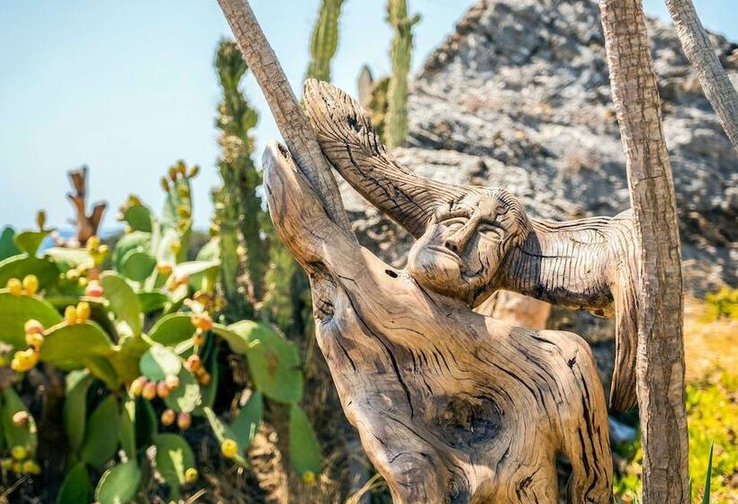 ホテル Aris Boutique