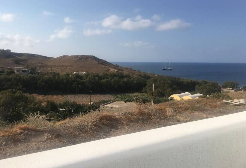 בית מלון כפרי Artemis Village