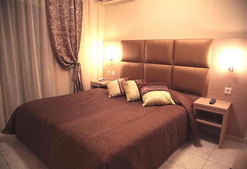 בית מלון כפרי Avra