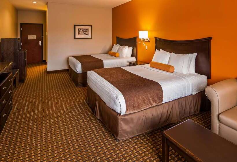 בית מלון כפרי Best Western Plus Circle Inn