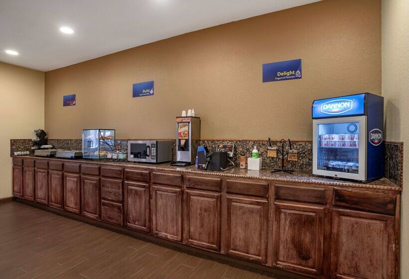 בית מלון כפרי Best Western Troy Inn