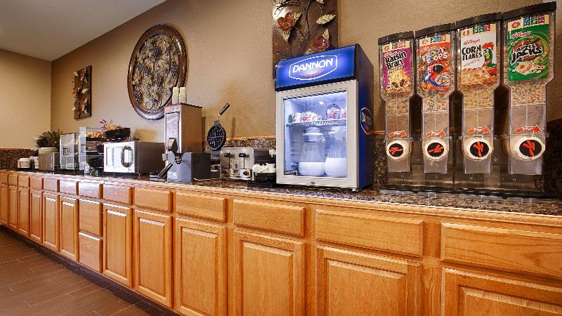 בית מלון כפרי Best Western Troy Inn