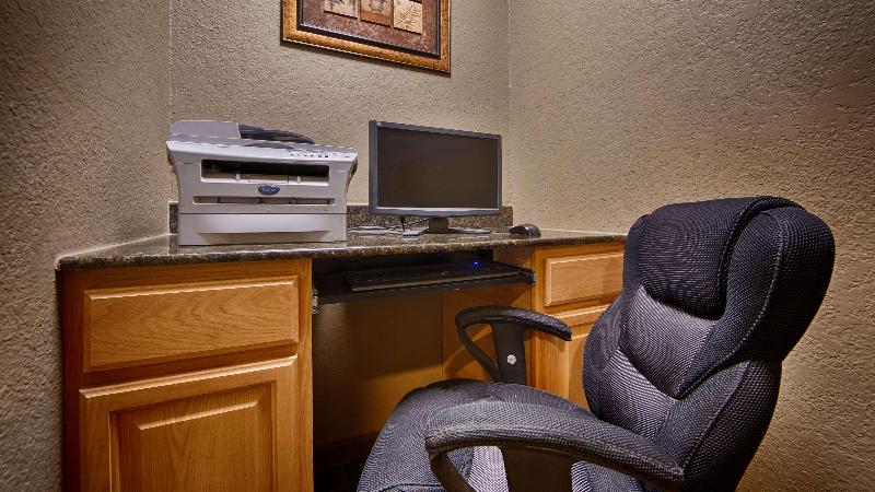 בית מלון כפרי Best Western Troy Inn