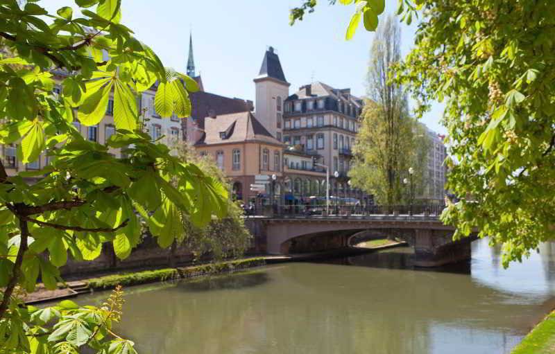 בית מלון כפרי Couvent Du Franciscain Centre Ville