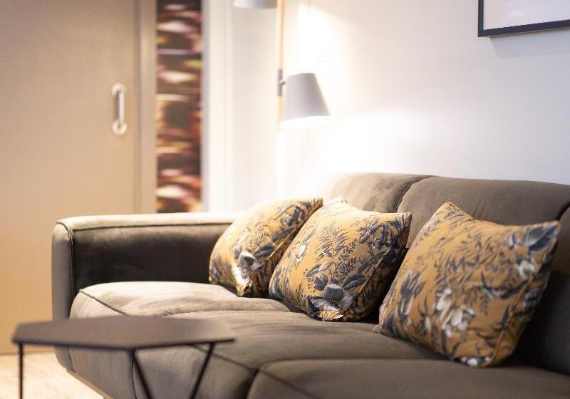 בית מלון כפרי Couvent Du Franciscain Centre Ville