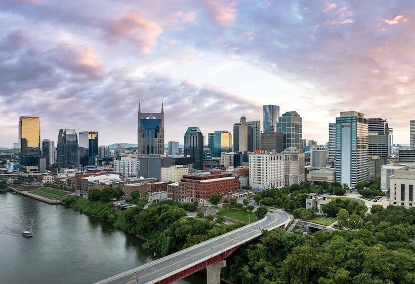 هتل Indigo Nashville   The Countrypolitan