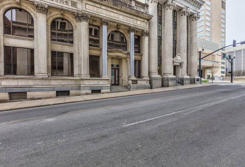 هتل Indigo Nashville   The Countrypolitan