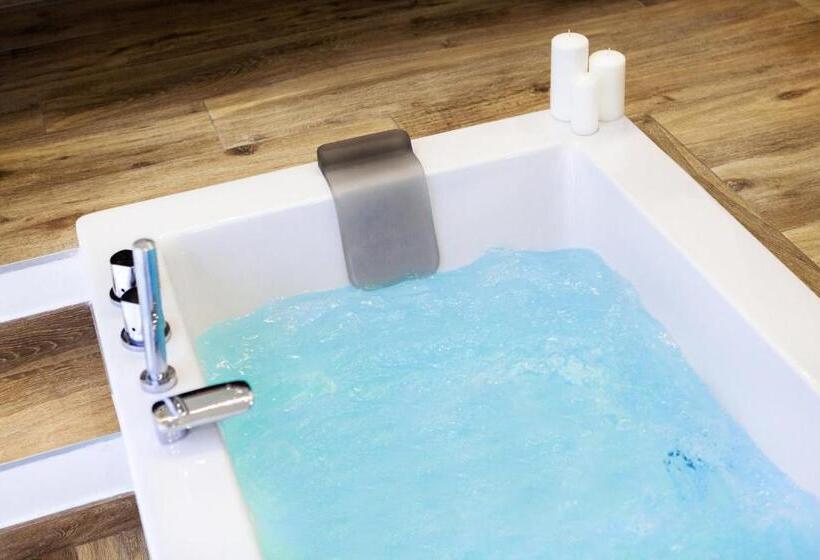 ホテル Lighea Aqua Suites And Breakfast