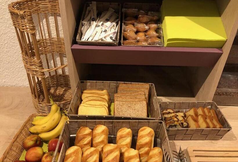 호텔 Hôtel Du Stade Ex Kyriad Direct Lille Est Stade Pierre Mauroy